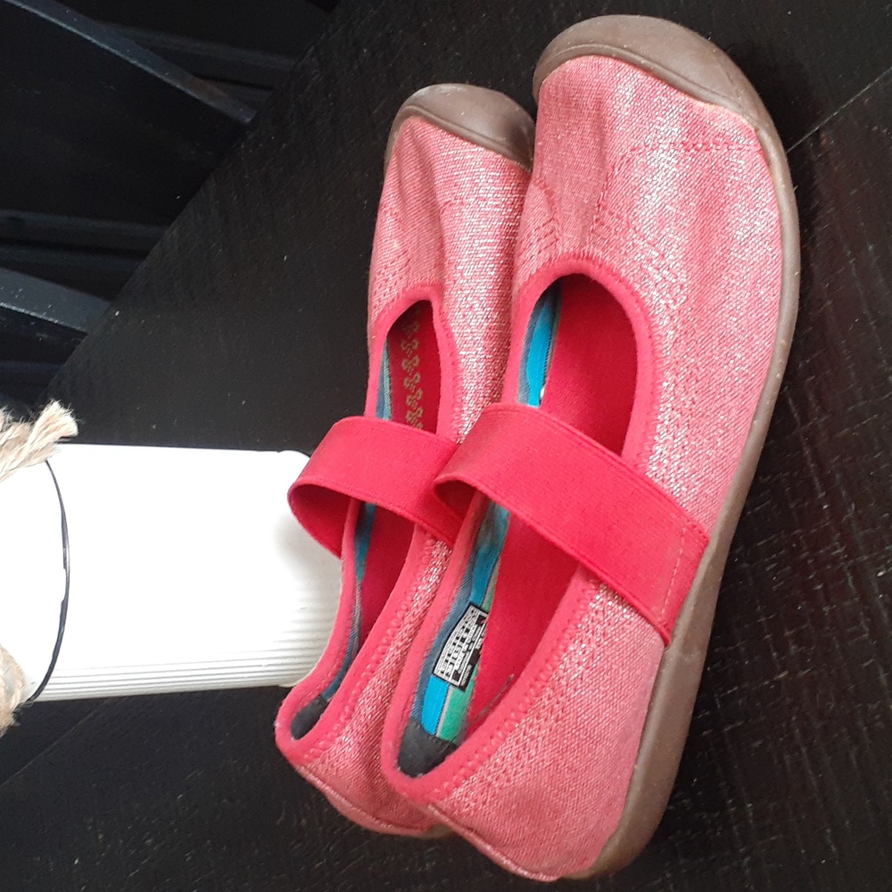 KEEN  SHOES